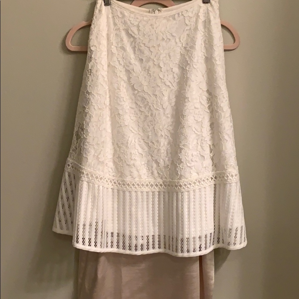 Lace Midi skirt